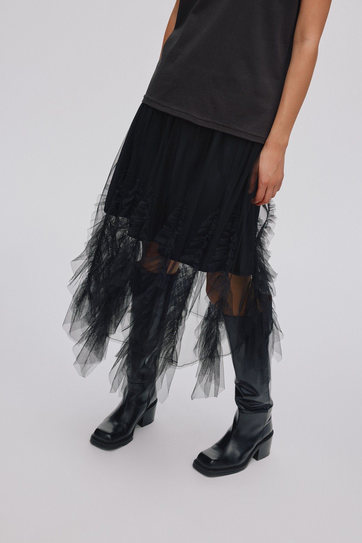 Glenda - Frilly tulle skirt I Dusty blue