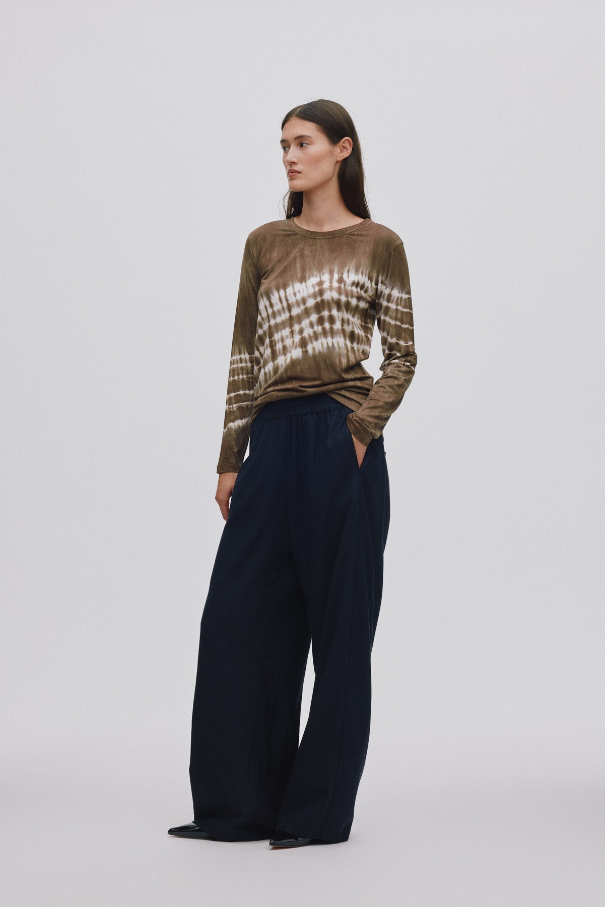 Everdeen - Drapy tailoring relaxed pants I Midnight