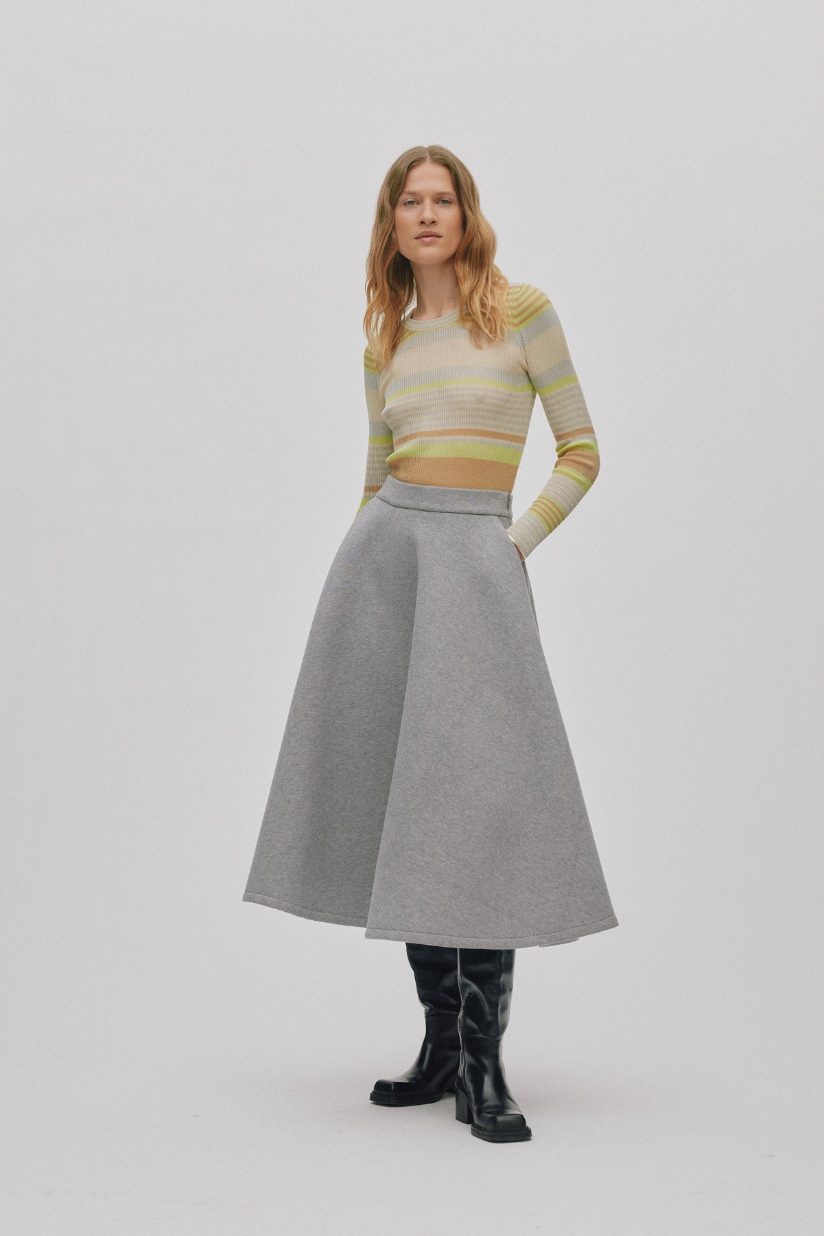 Jacka - Ribbed stripes knit top I Soft lime stripe