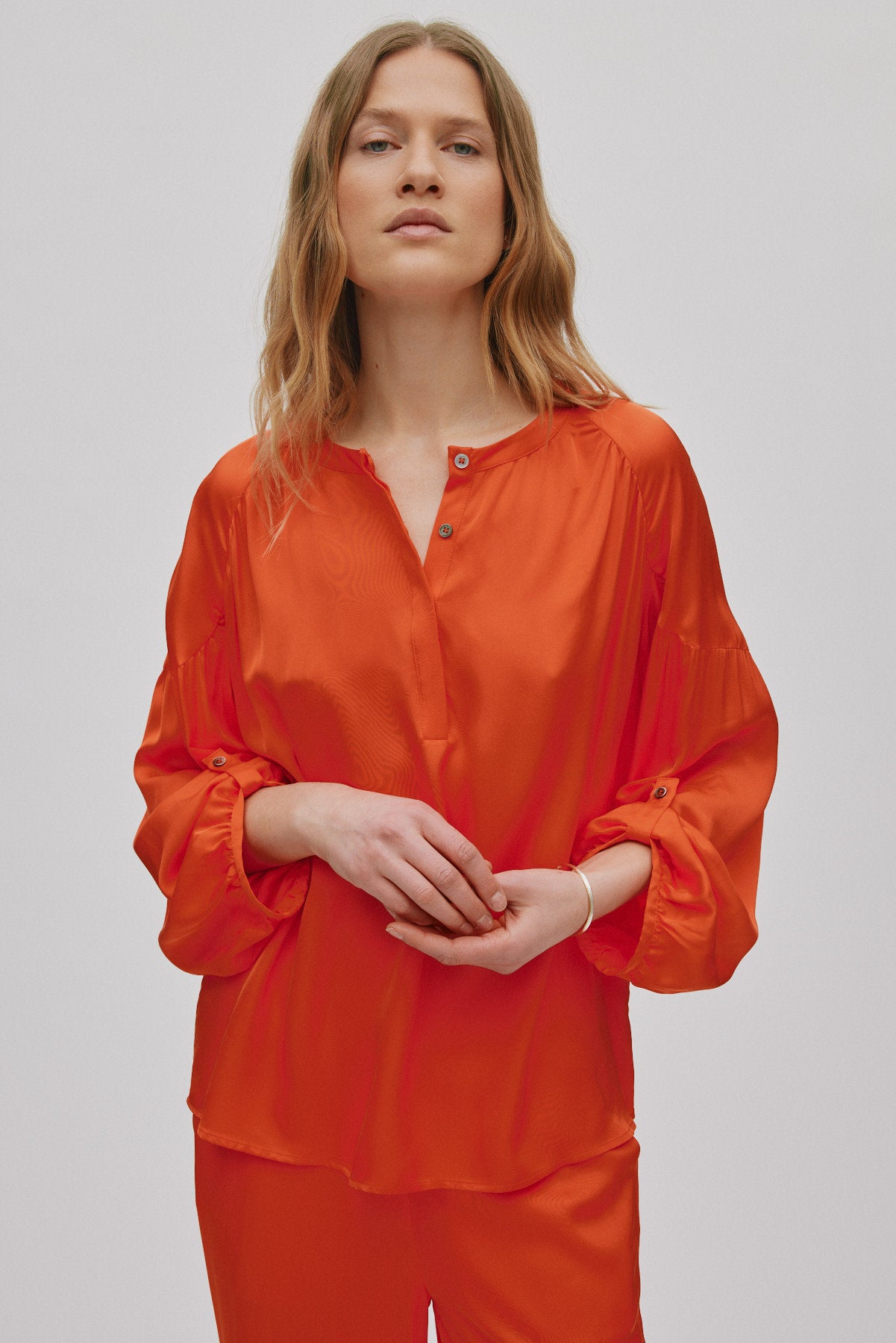 Lissy - Contrast lace shirt I Deep mandarin