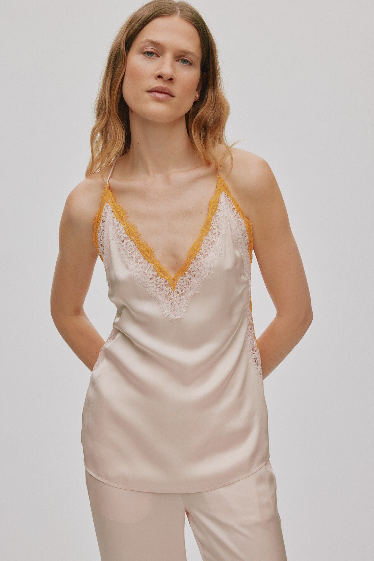 Soho - Contrast lace camisole top I Light rose