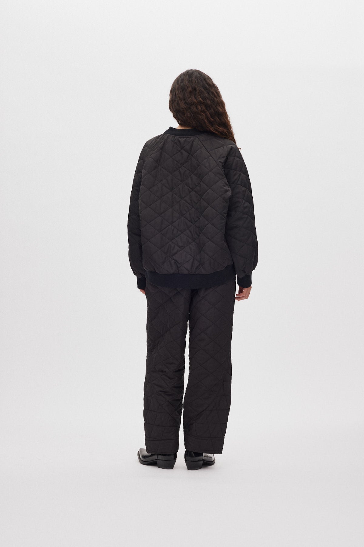 Padme - Tech quilt top I Black