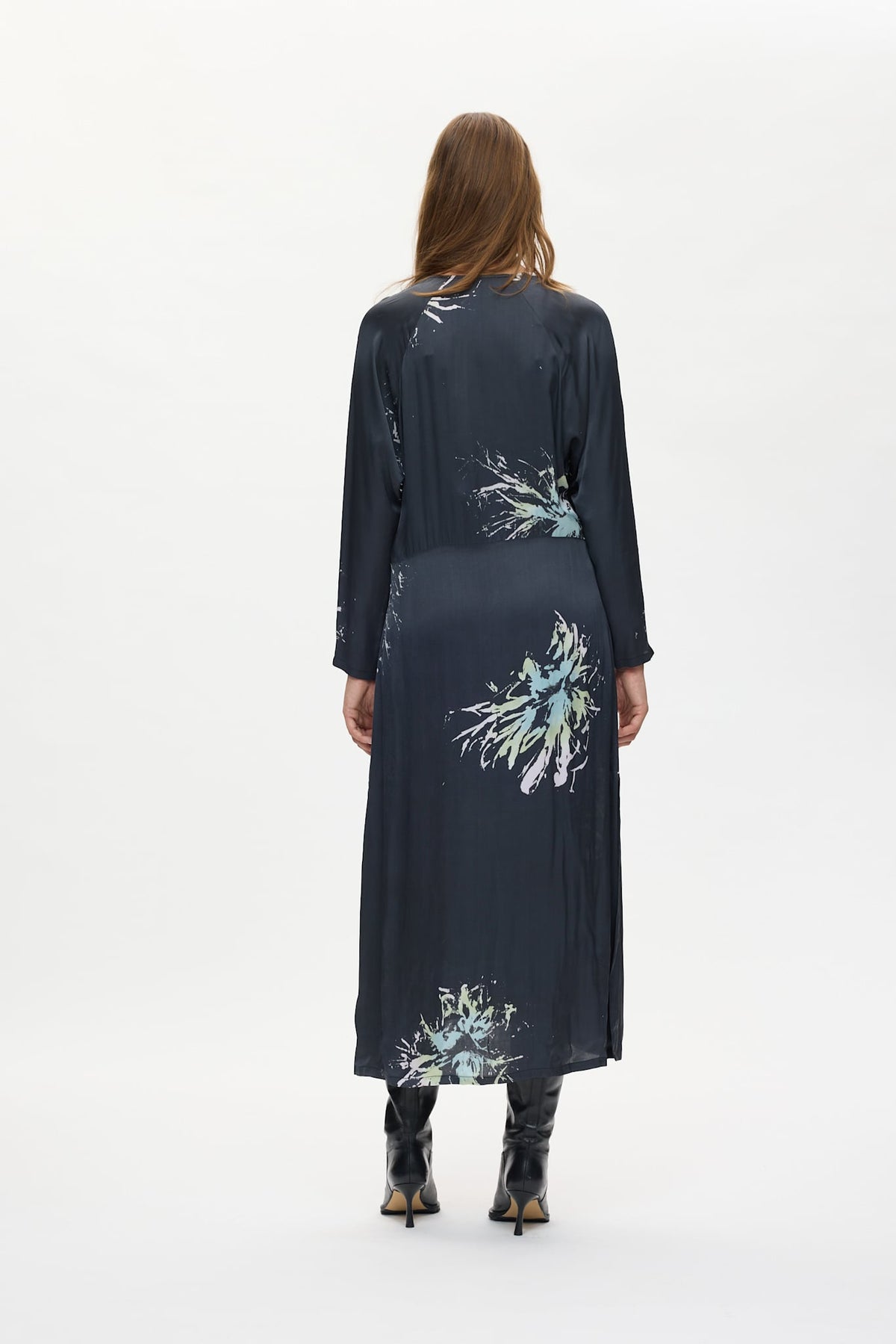 Helma - Lumière kaftan I Iron grey