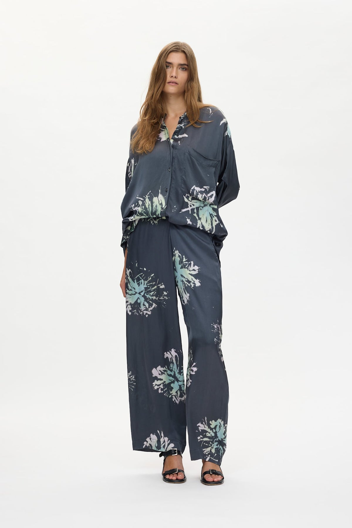 Alisa - Lumiére wide leg pants I Iron grey