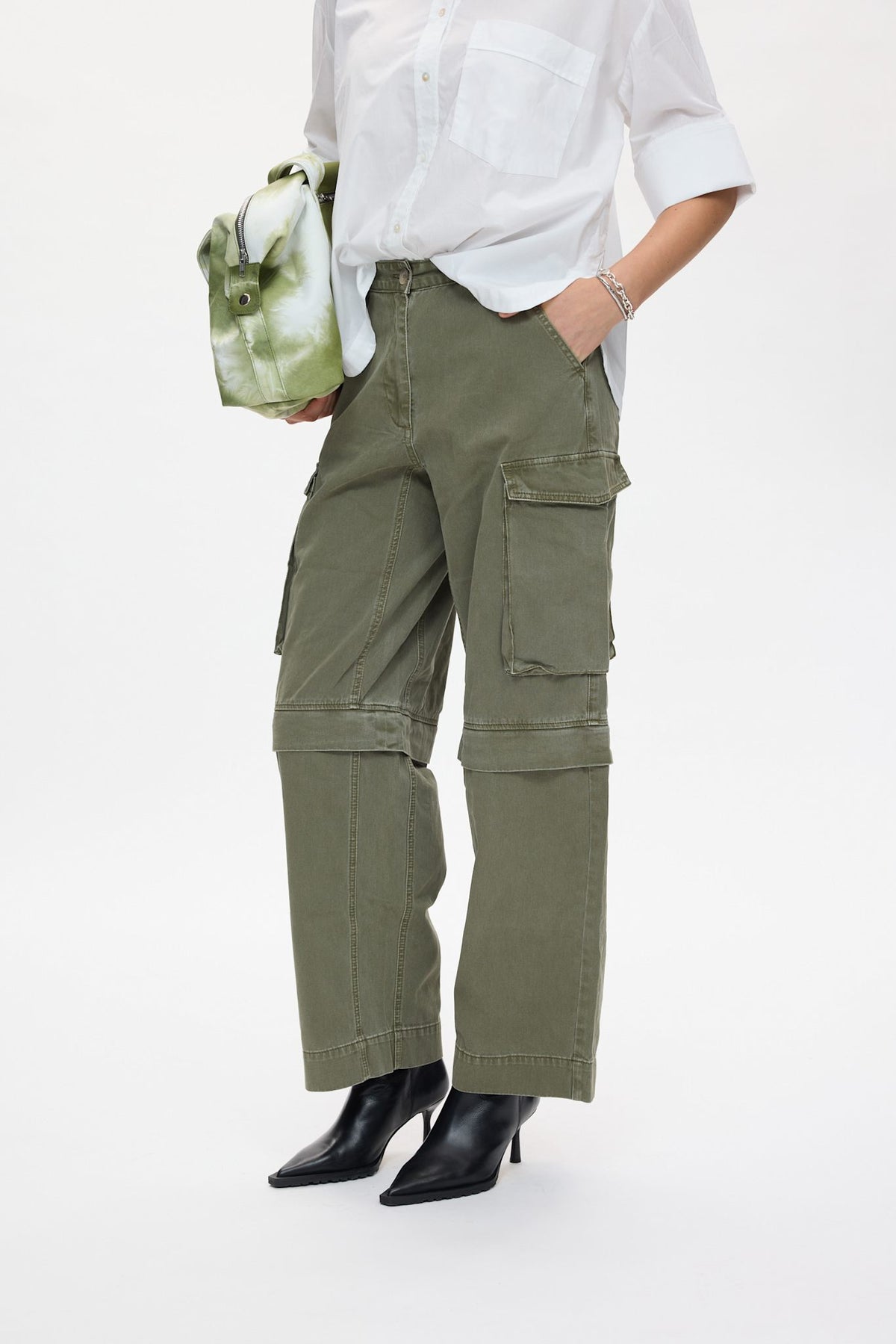 Frema - Canvas cargo pants I Washed sage