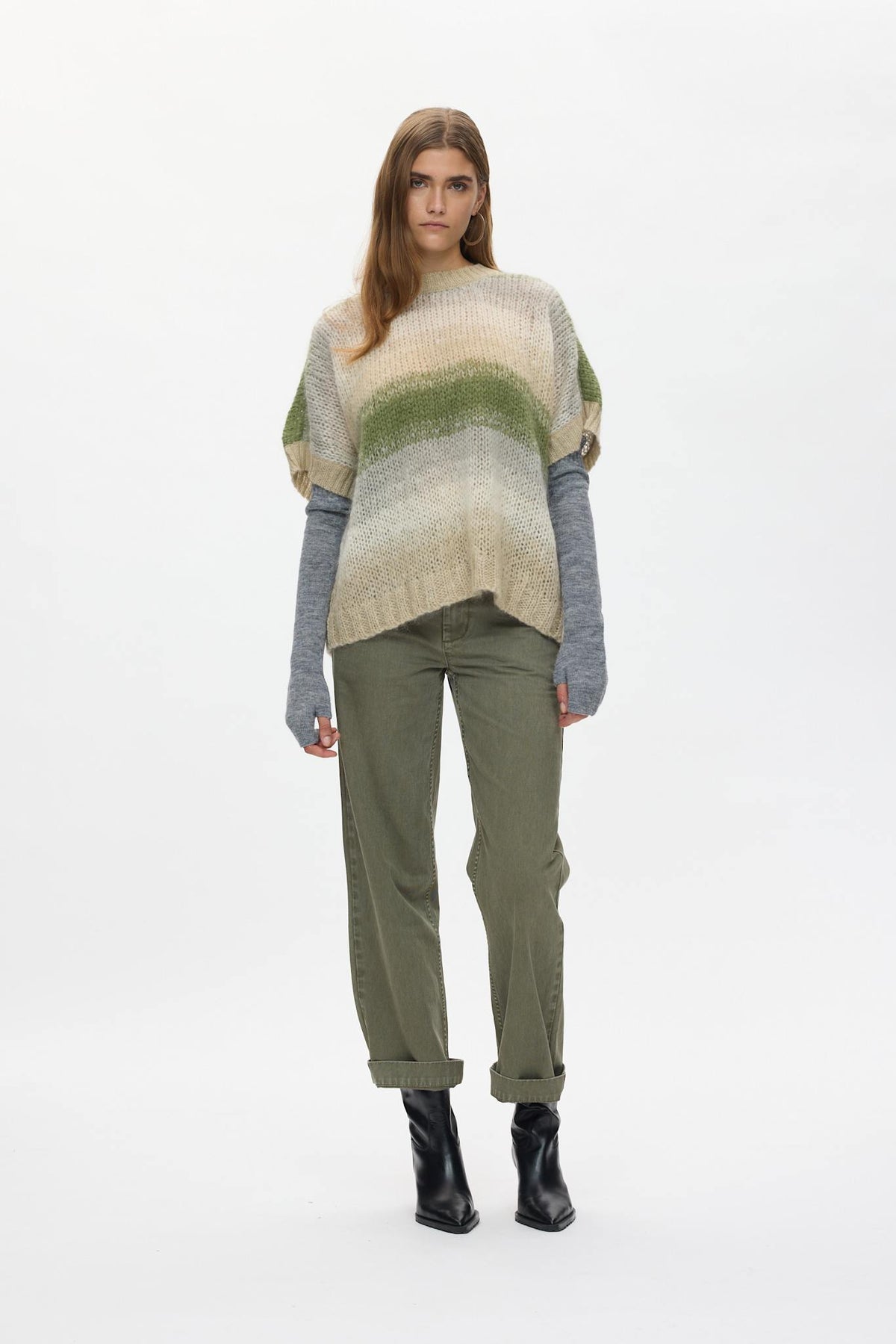 Maggi - Blurred yarn oversize t-shirt I Light camel combo