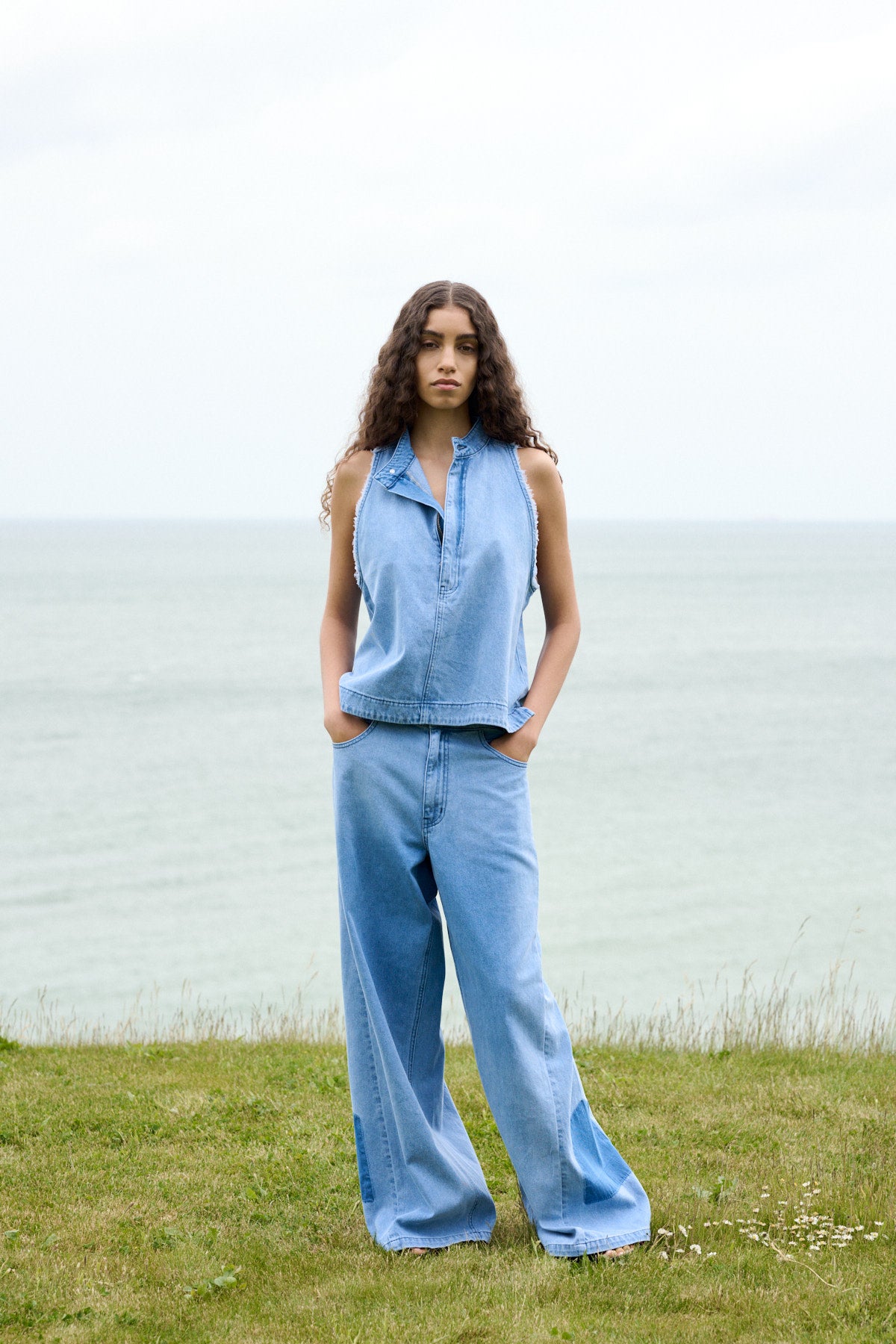 Lane - Denim light wide leg pants I Light washed denim