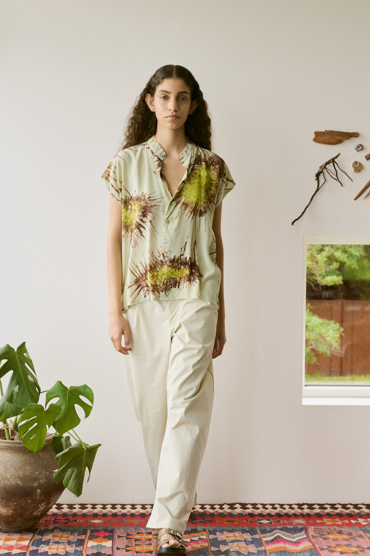 Heva - Sea urchin button blouse I Chartreuse combo