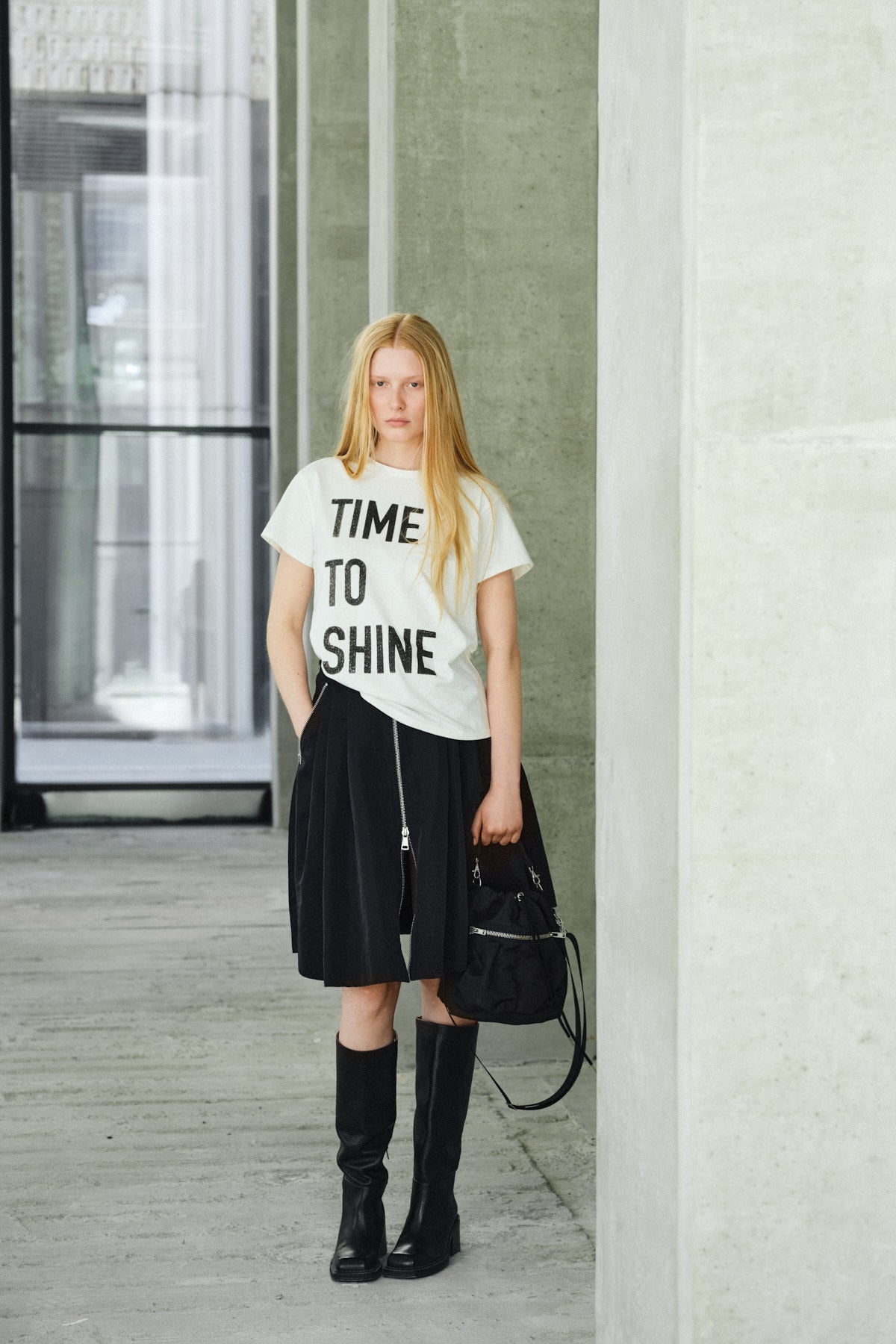 Ambla - Time to shine t-shirt I Tobacco