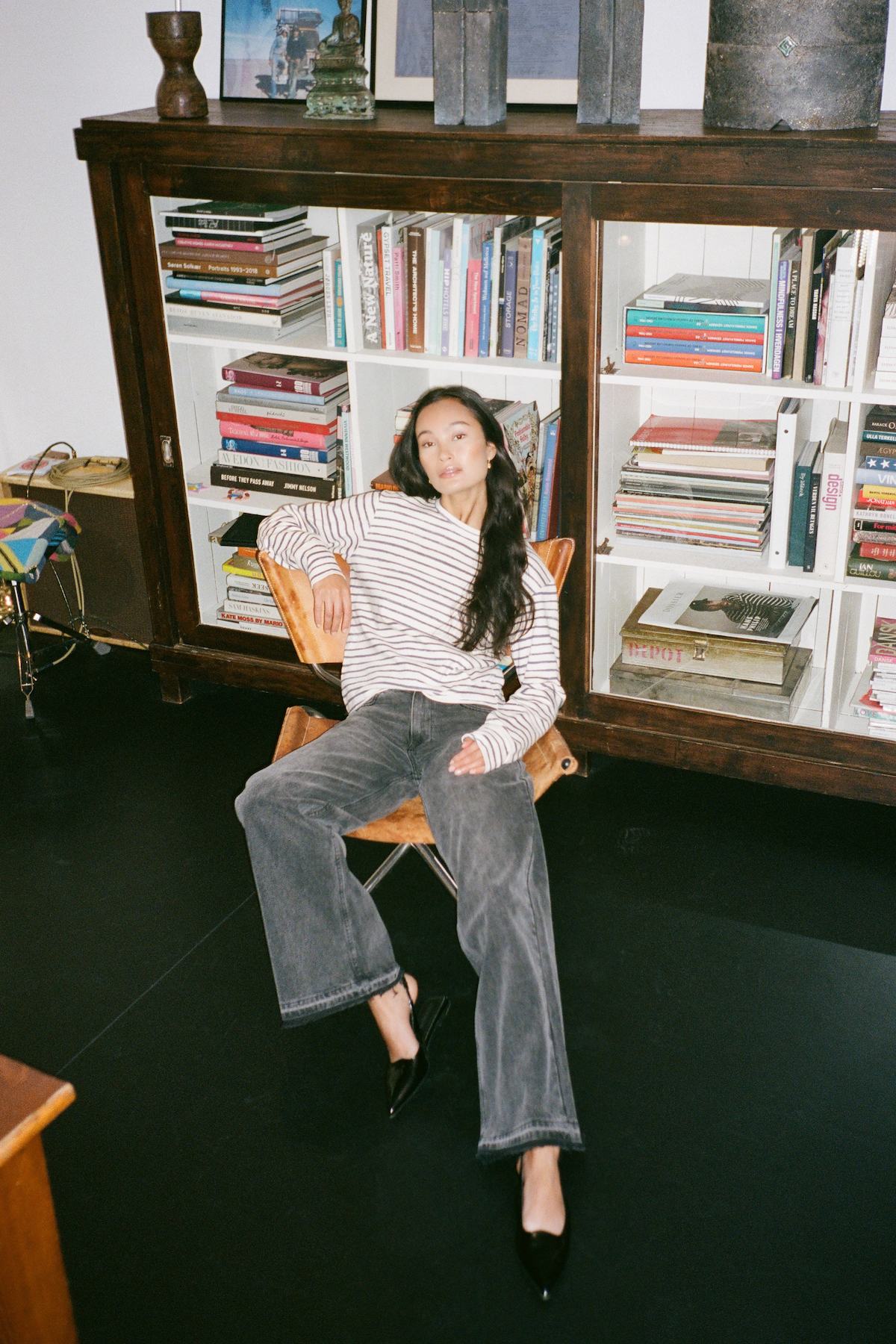 Hila - Light stretch crew neck top I Oyster navy stripe