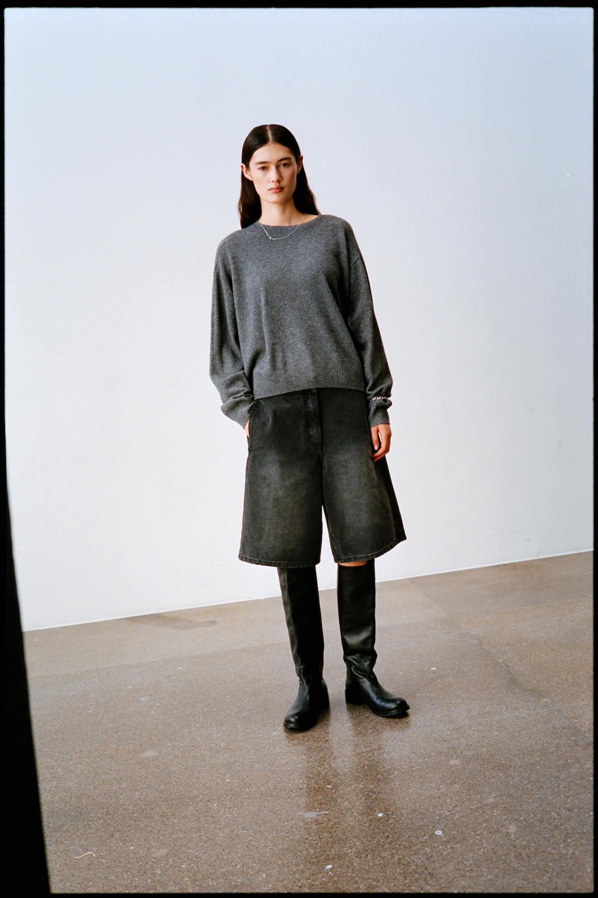 Denim black wide shorts - Raha I Washed black denim