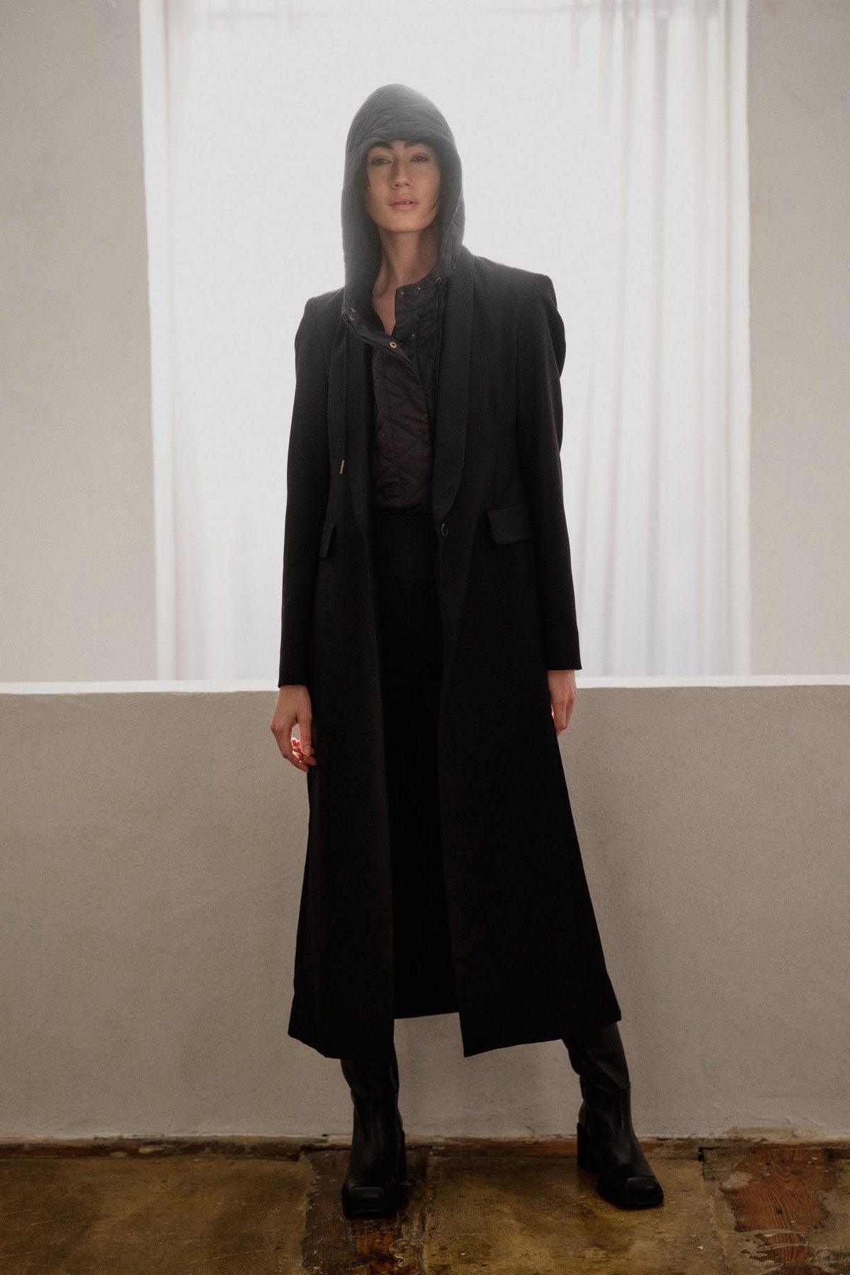 Talma - Smooth tailoring long jacket I Black