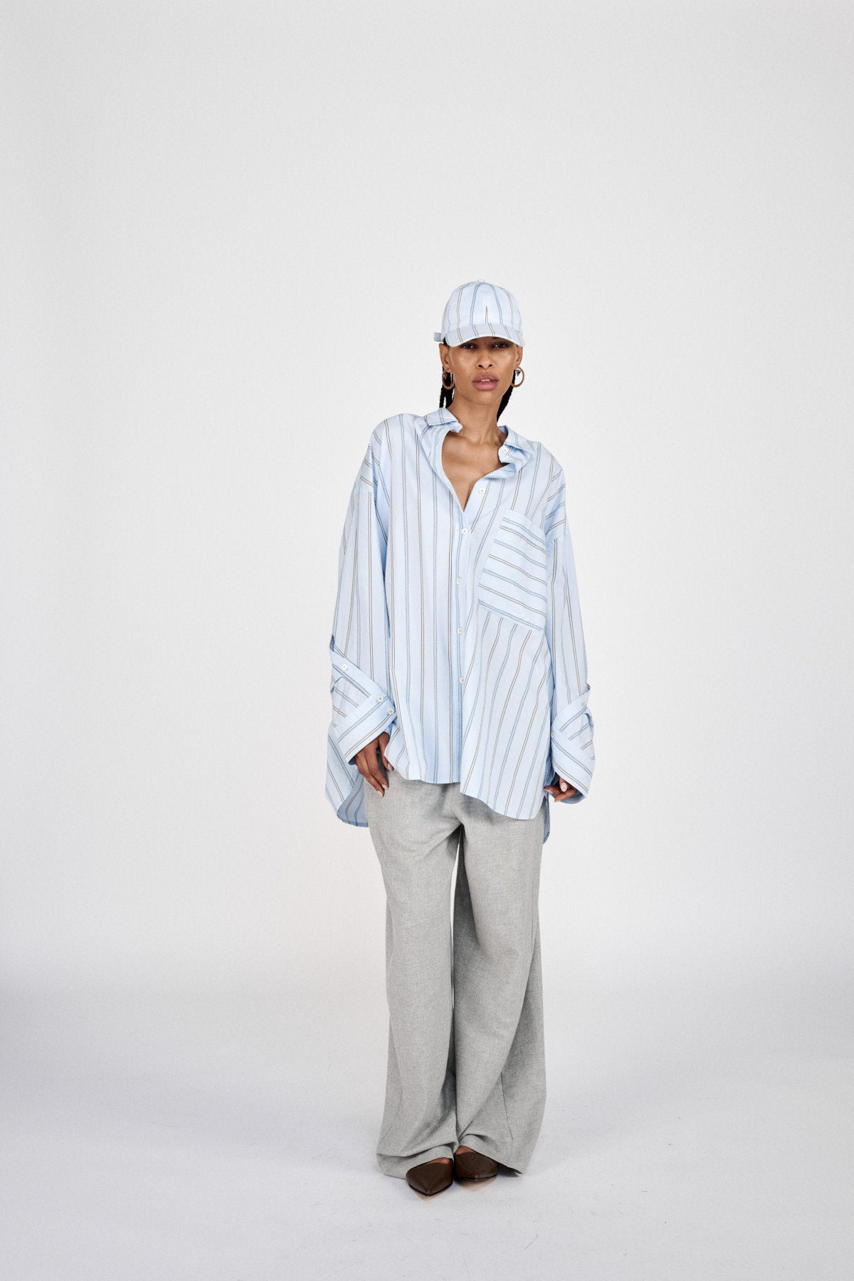 Bobbies - Reverse stripe oversized shirt I Blue pyjama stripe
