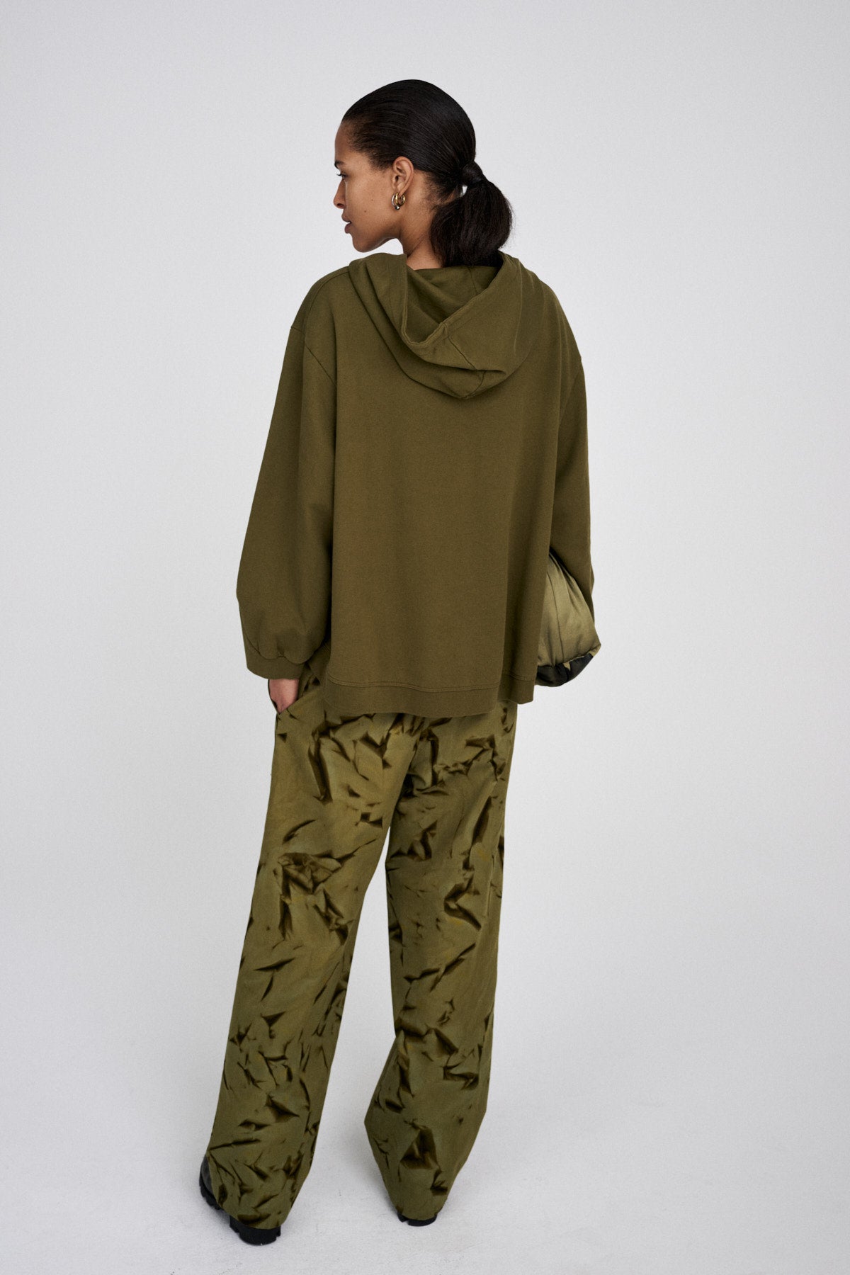 Jahan - Crystal canvas pant I Fern green combo