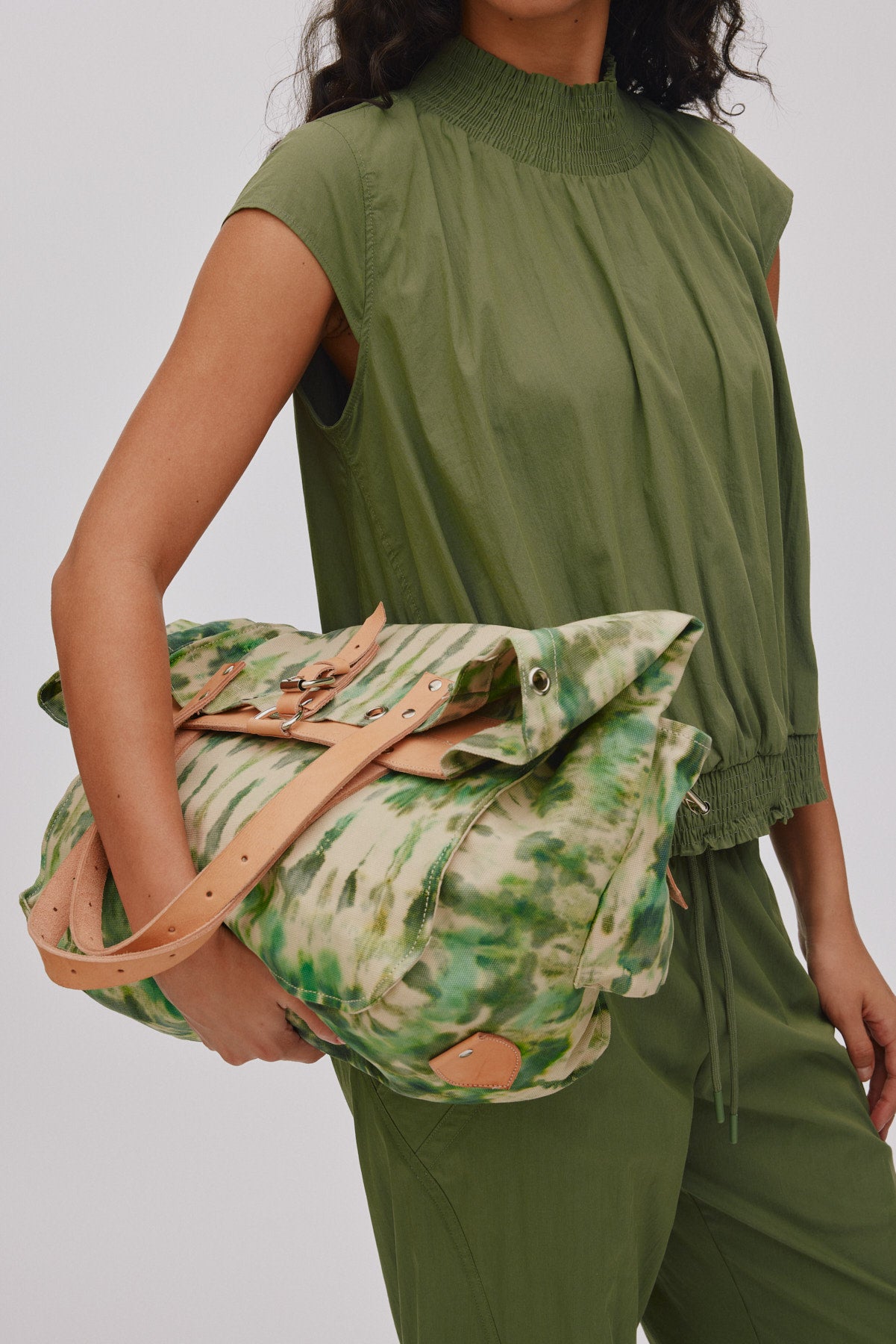 Ceci - Fossil with leather large bag I Army combo