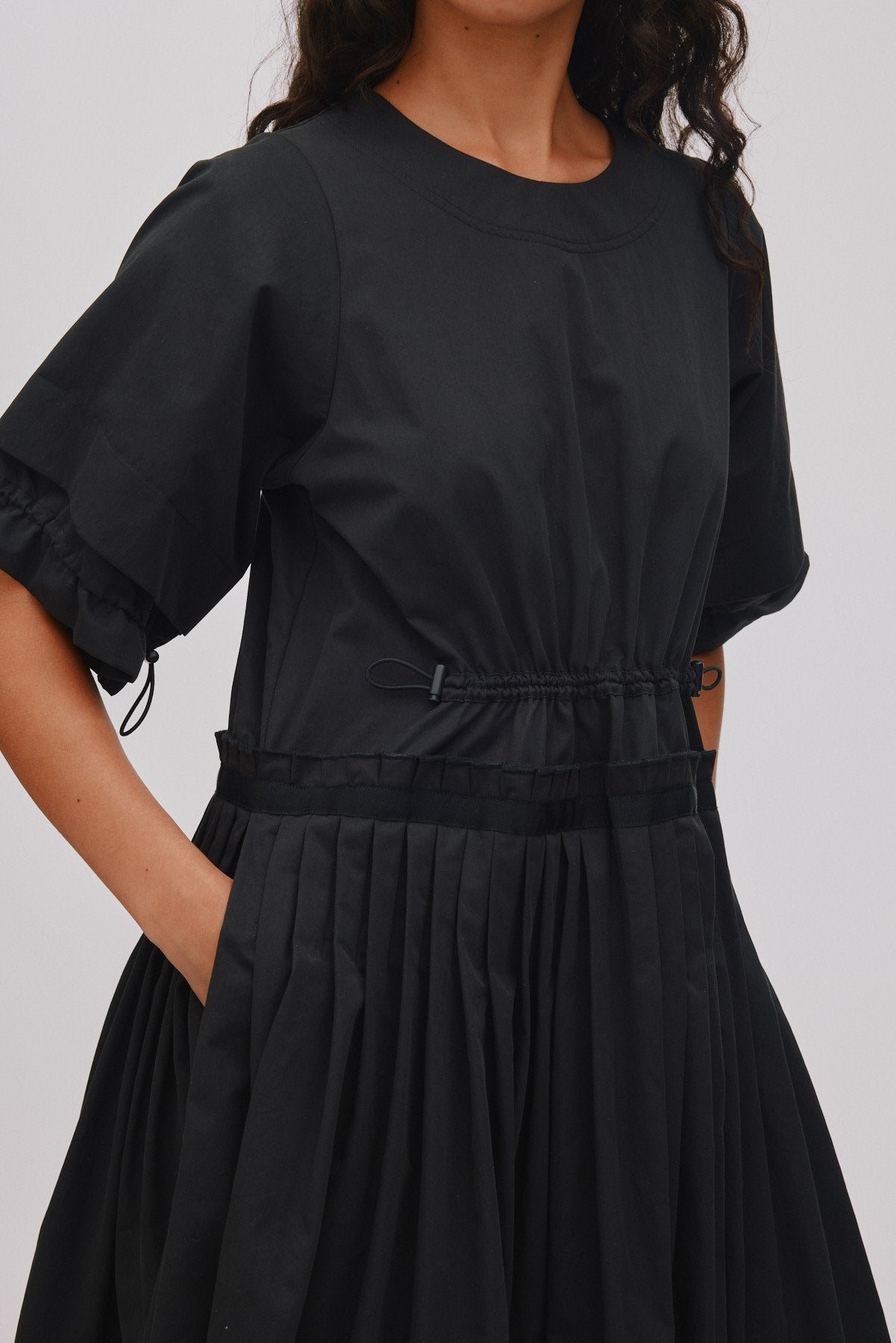 Telma - Light fusion dress I Caviar Black