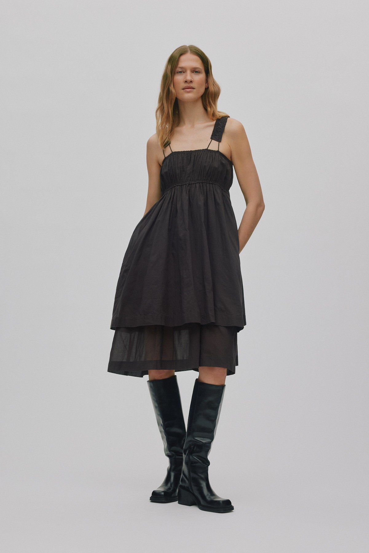 Gabi - Multi layer short dress I Liquorice