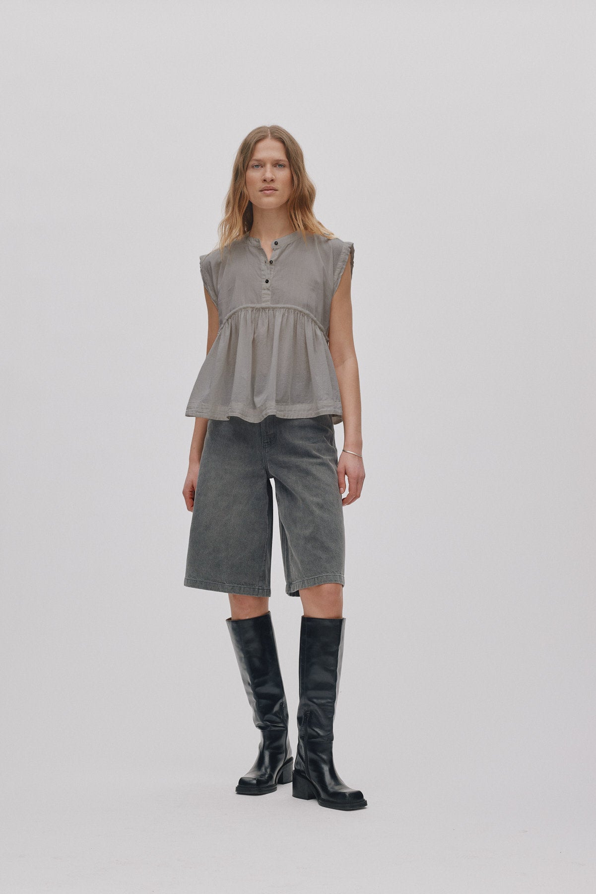 Deona - Cotton blouse I Black