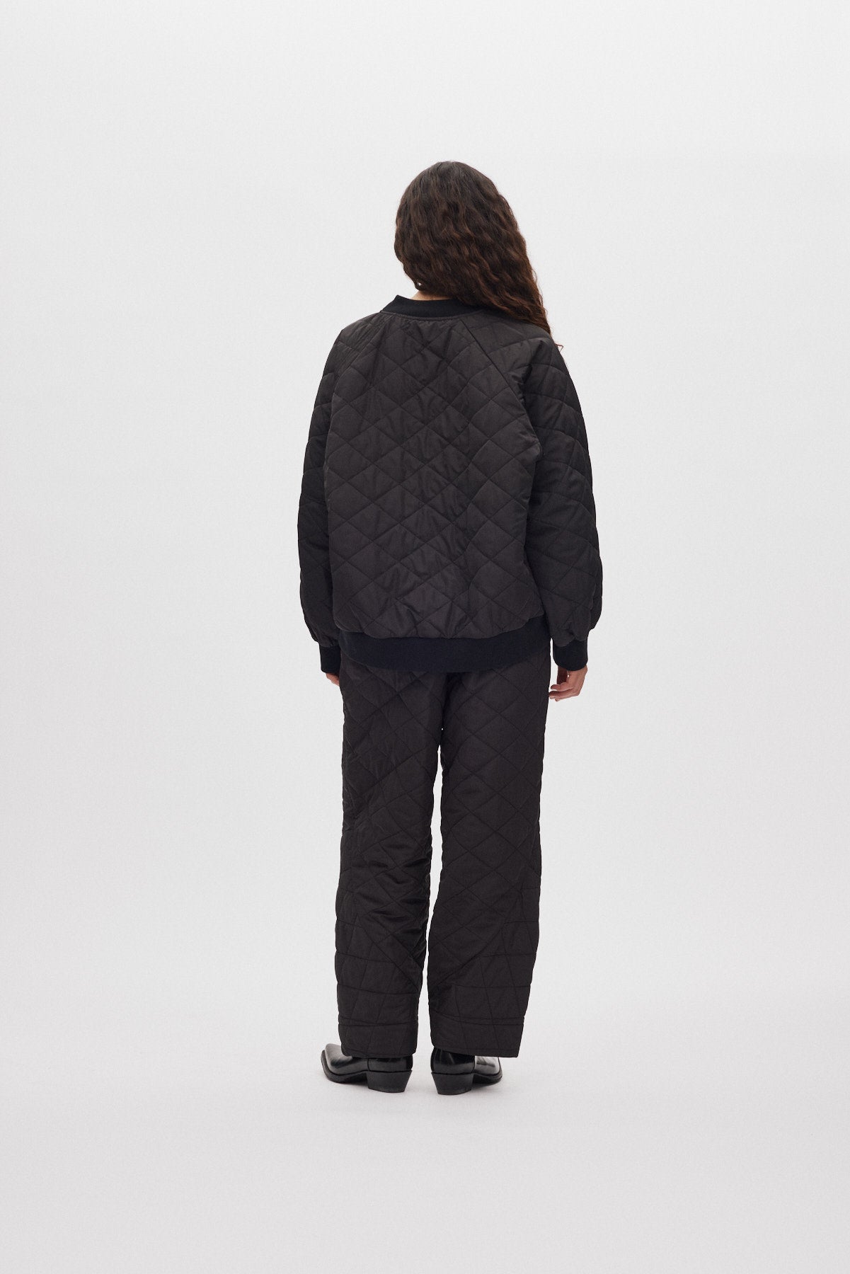 Padme - Tech quilt top I Black
