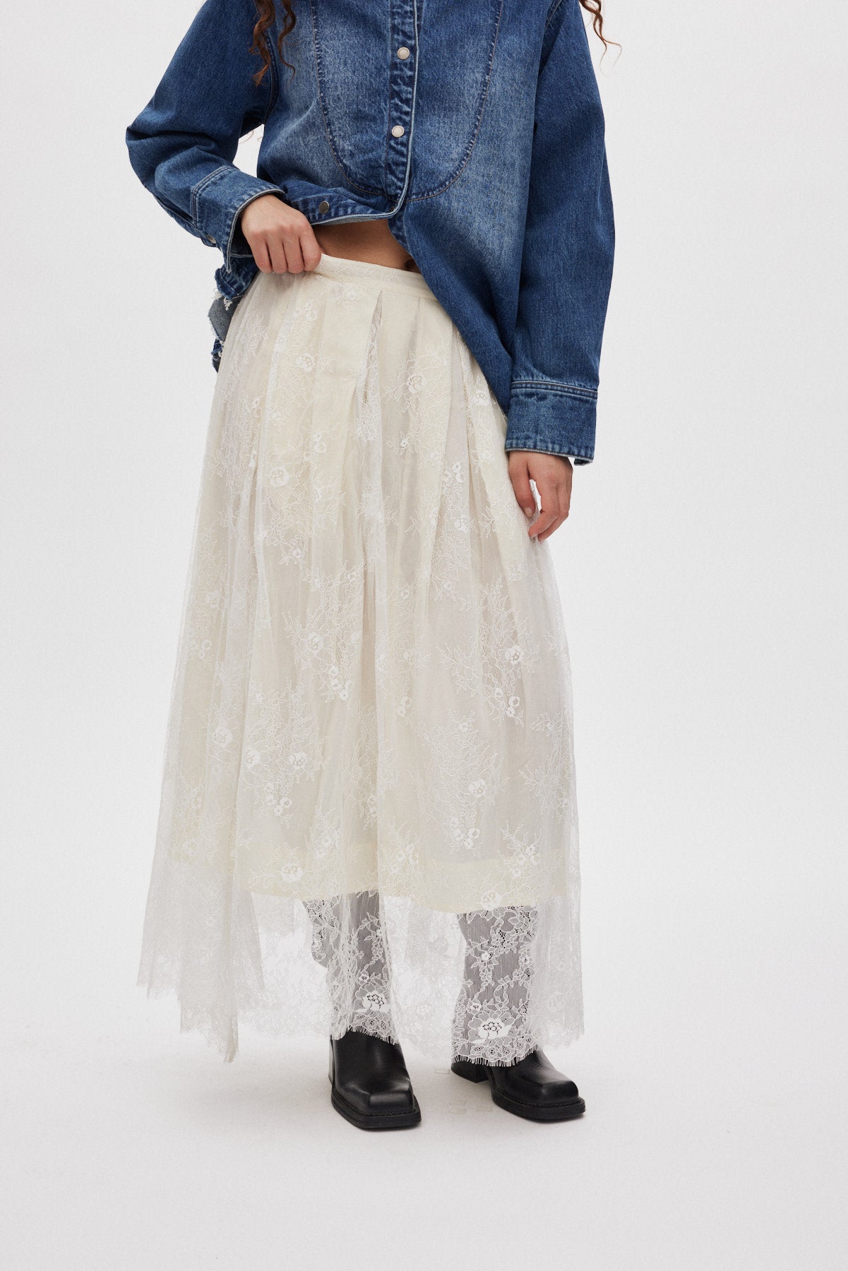 Monette - Laced multi layer skirt I Off white