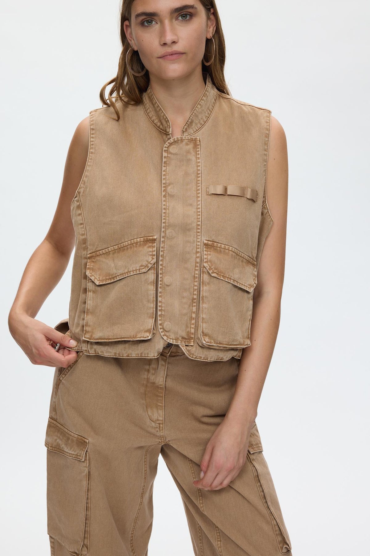 Beena - Canvas vest I Washed tobacco