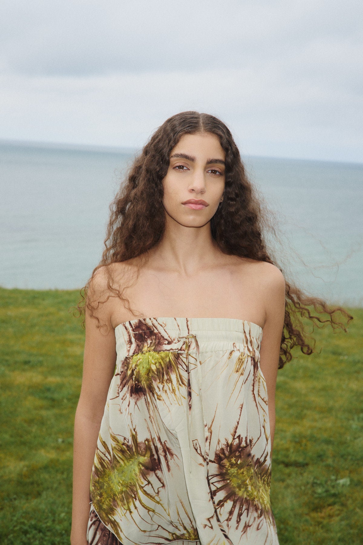 Paris - Sea urchin top I Chartreuse combo