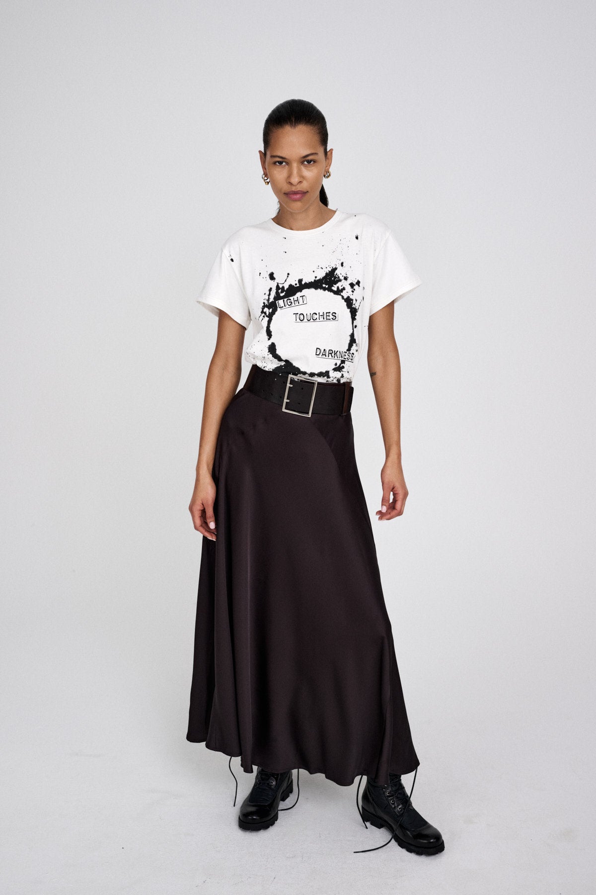 Ambla - Eclipsed print t-shirt I Chalk