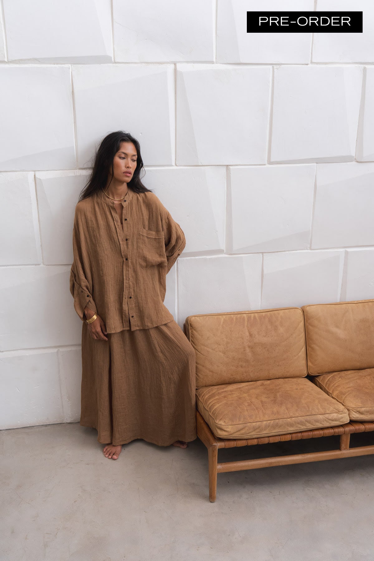 Jumana - PRE-ORDER I Crinkled flared skirt I Walnut